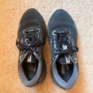 Brooks Women’s Black Running Shoes